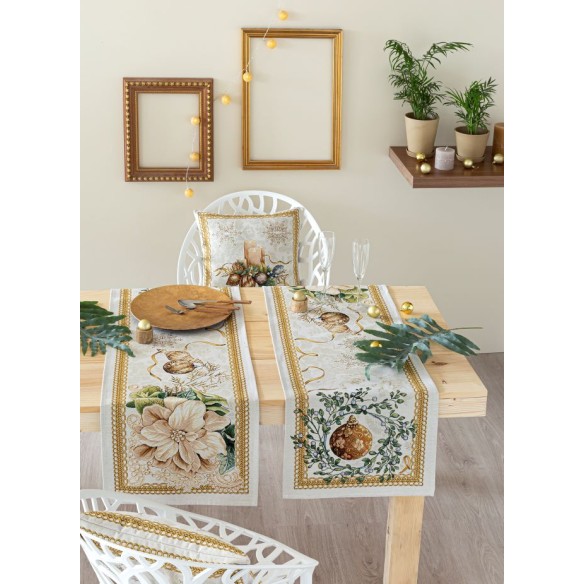 Jacquard table runner with Christmas baubles. 40x135 CANDLE