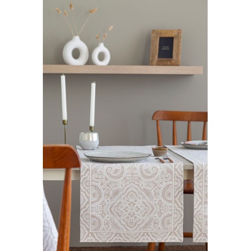 Jacquard table runner with geometric motifs beige. 40x135 MYKONOS C.4