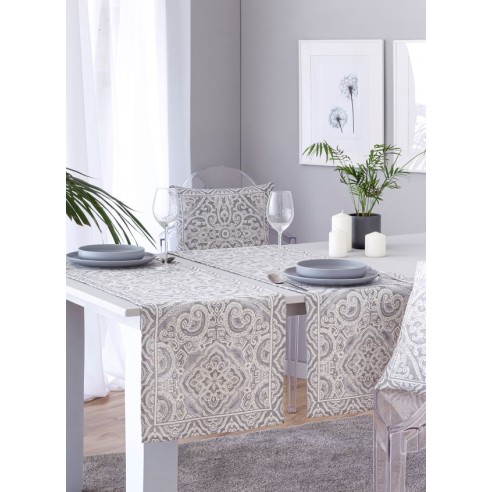 Jacquard table runner with geometric motifs grey. 40x135 MYKONOS C.6