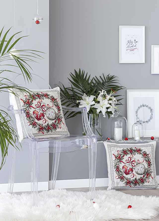 Cojin Jacquard con corona de Navidad. 45x45 KRIS