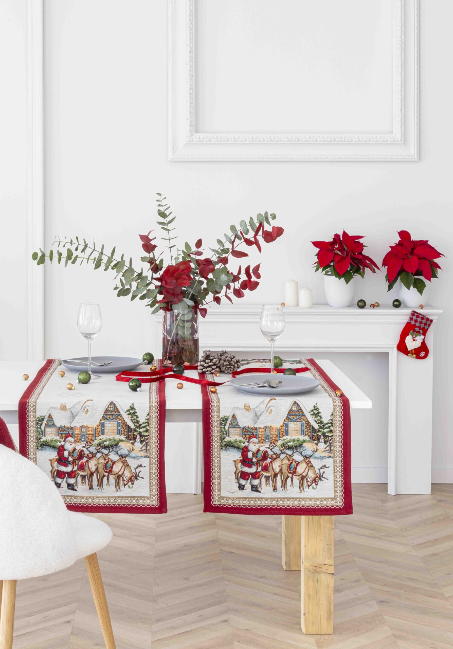 Jacquard table runner with Santa Claus and Reindeer. 40x135 FROSTY